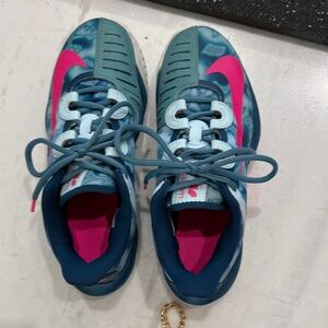 Nike air zoom 6.5 Naomi Osaka Women's Athletic Shoes in Blue and Pink